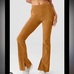 Alo Micro corduroy, flare pants color toffee size extra small yoga